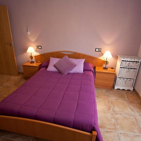 Apartamentos Maribel Каласейте Номер фото
