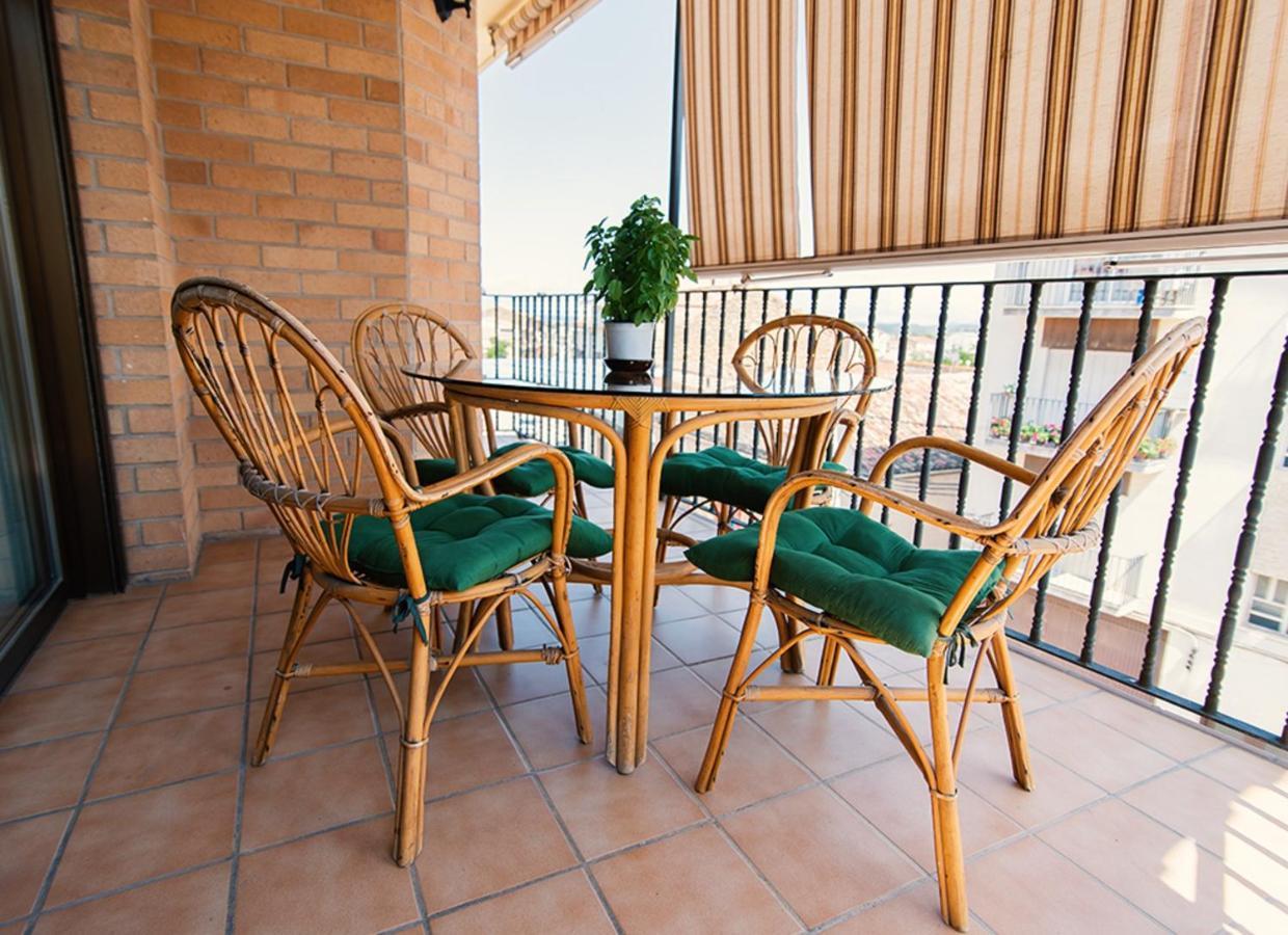 Apartamentos Maribel Каласейте Екстер'єр фото