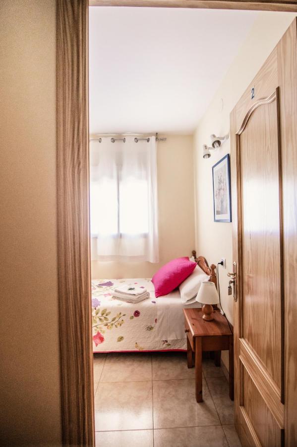 Apartamentos Maribel Каласейте Екстер'єр фото